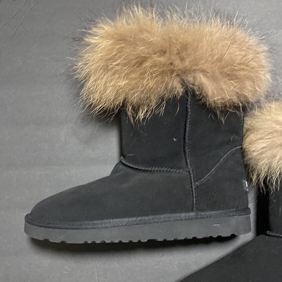 Ugg Lisa Classic Mongolian Curly Sheepskin Cuff 1875 Boots Black Size 10 - Picture 4 of 8